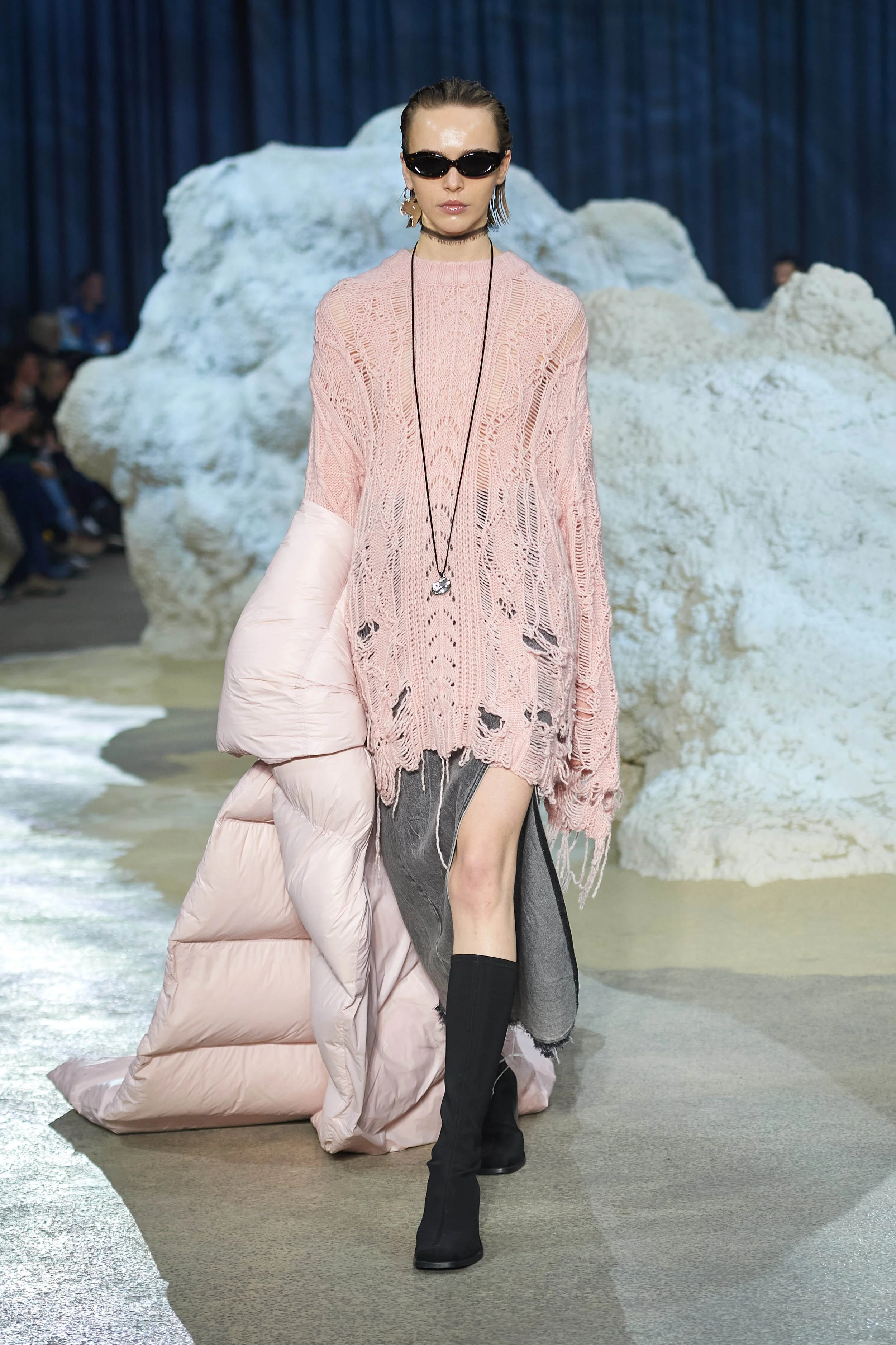 Aぇ! group Runway 木 CPHFW: Holzweiler FW23 Collection — KOLOR MAGAZINE